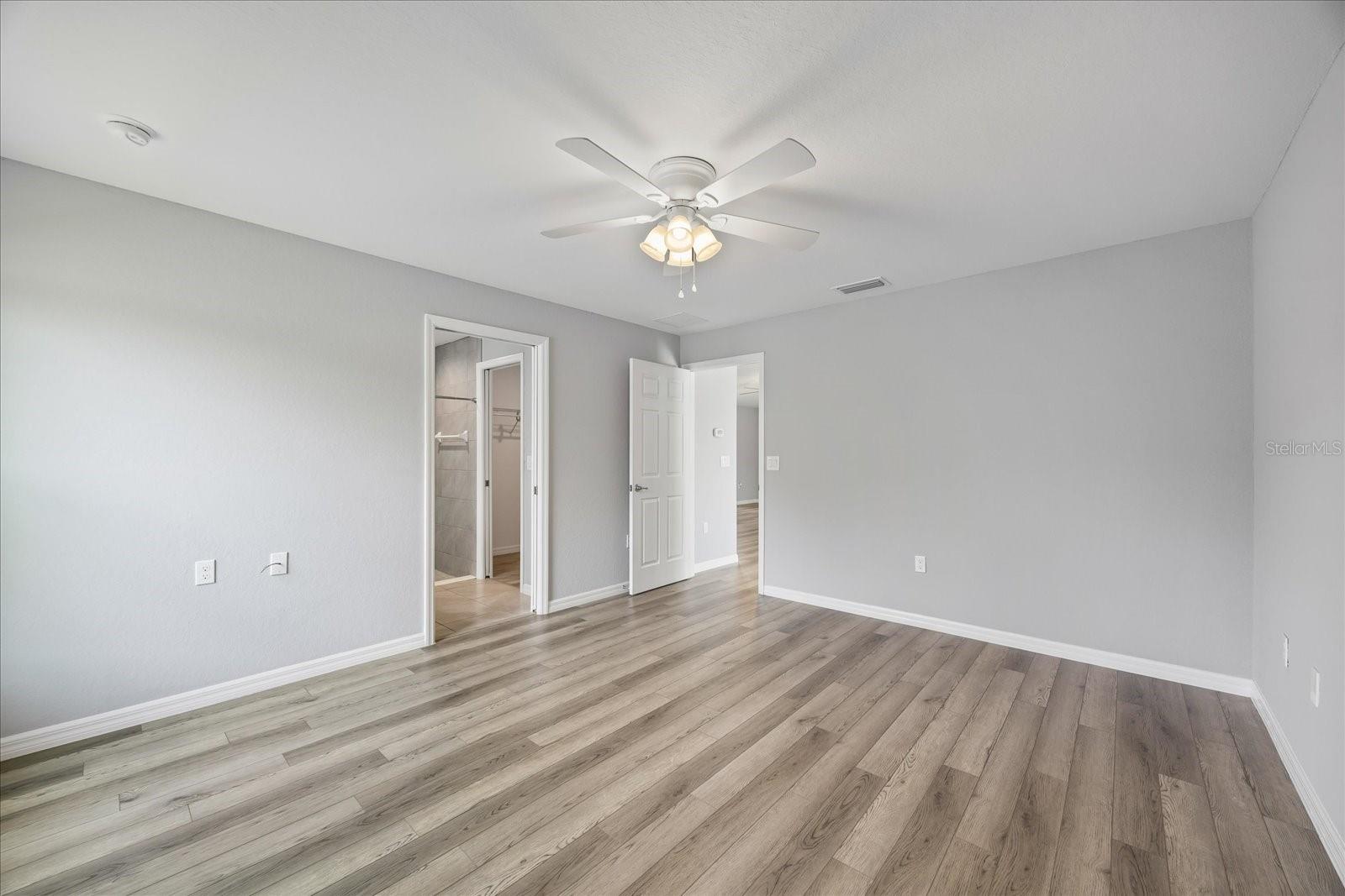 5887 SW 154TH LANE RD