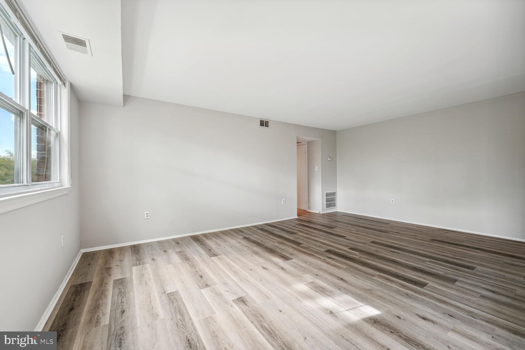 3423 5TH STREET SE 32