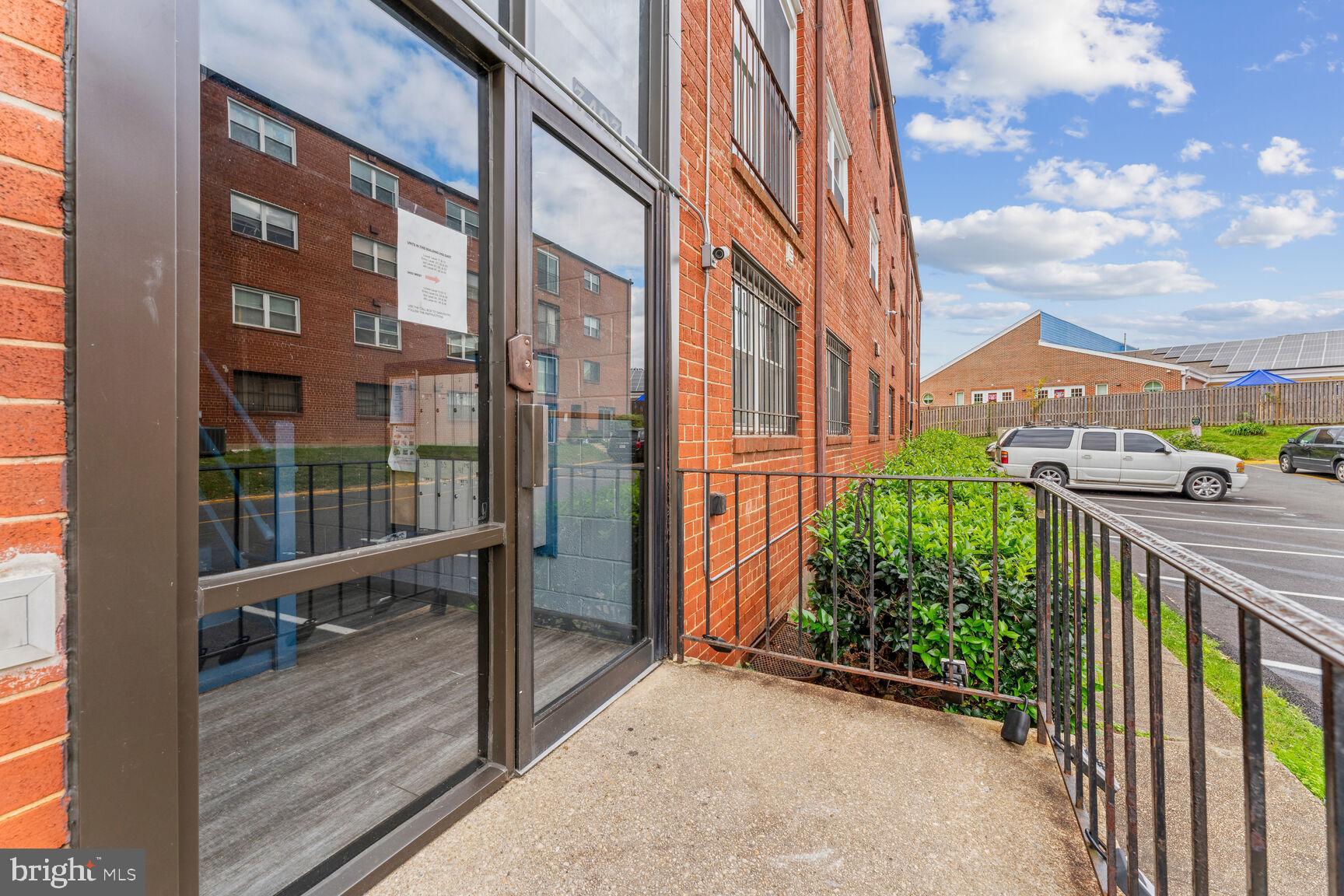 3423 5TH STREET SE 32