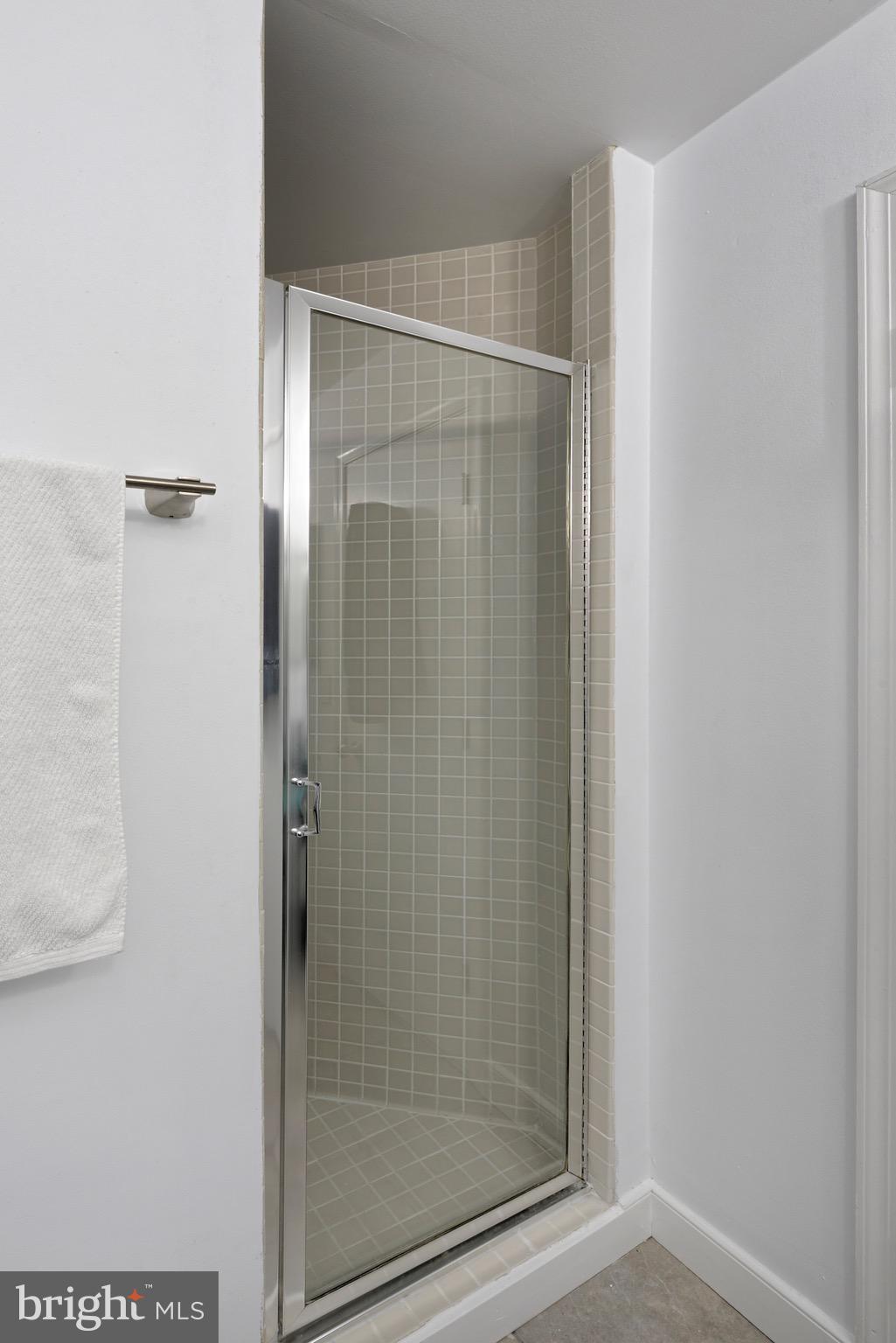 955 26TH STREET NW 201