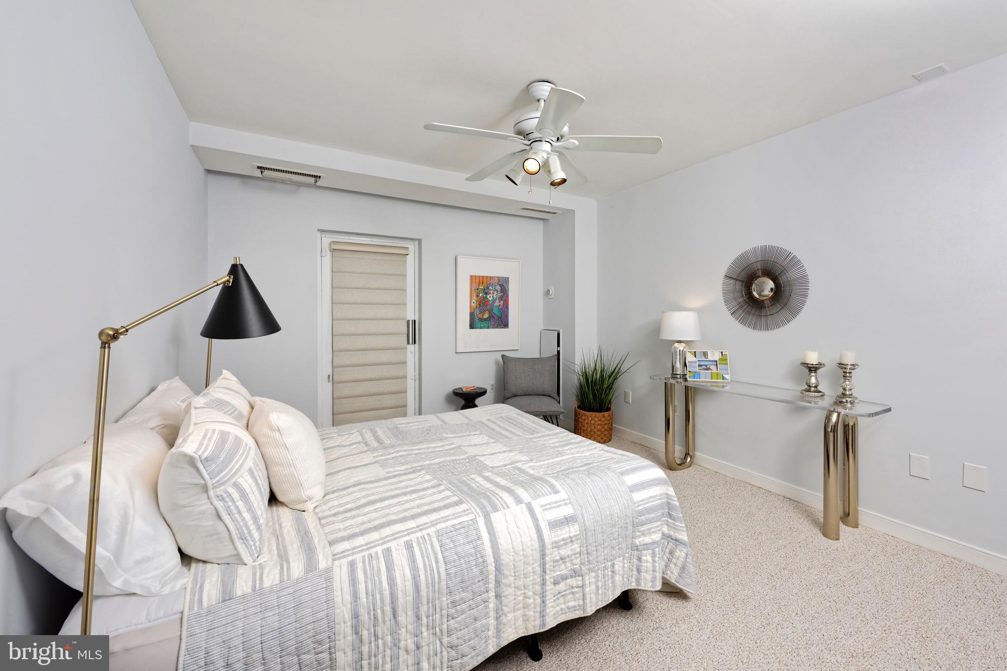 955 26TH STREET NW 201