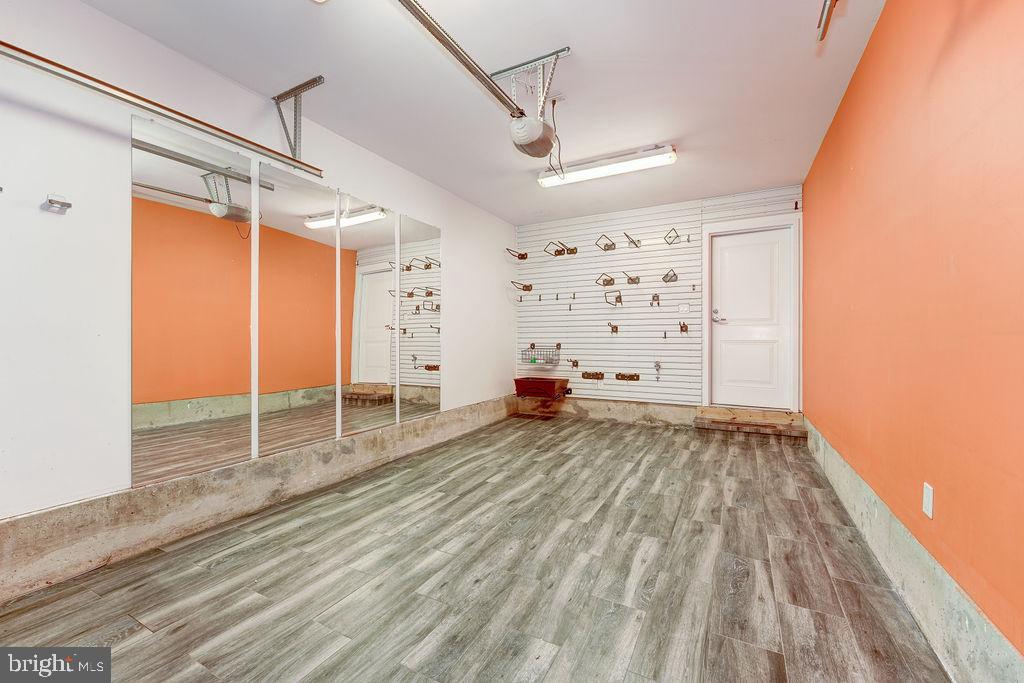 2501 SAYLES PLACE SE 9