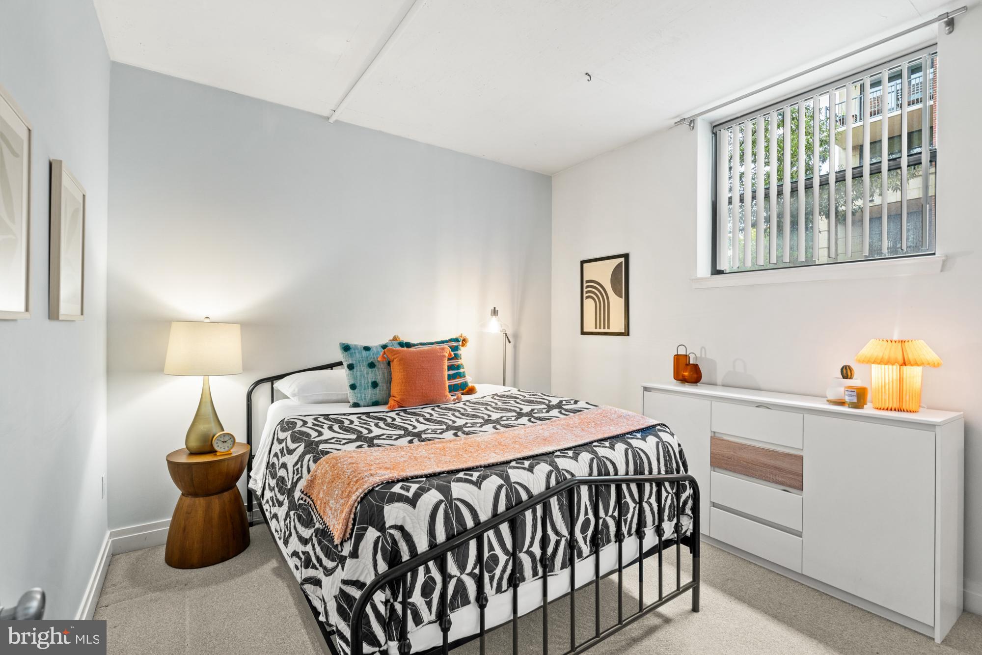 2020 12TH STREET NW T10