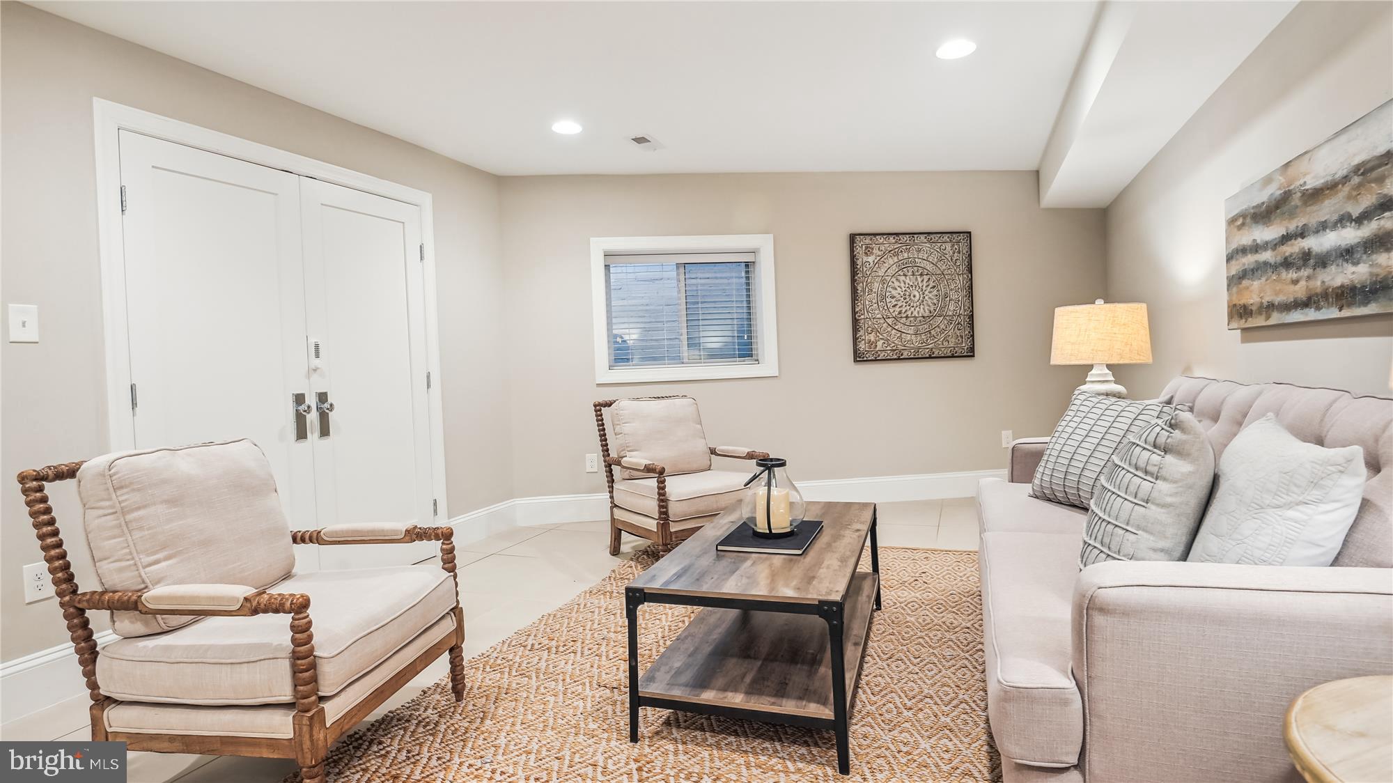 703 MARYLAND AVENUE NE