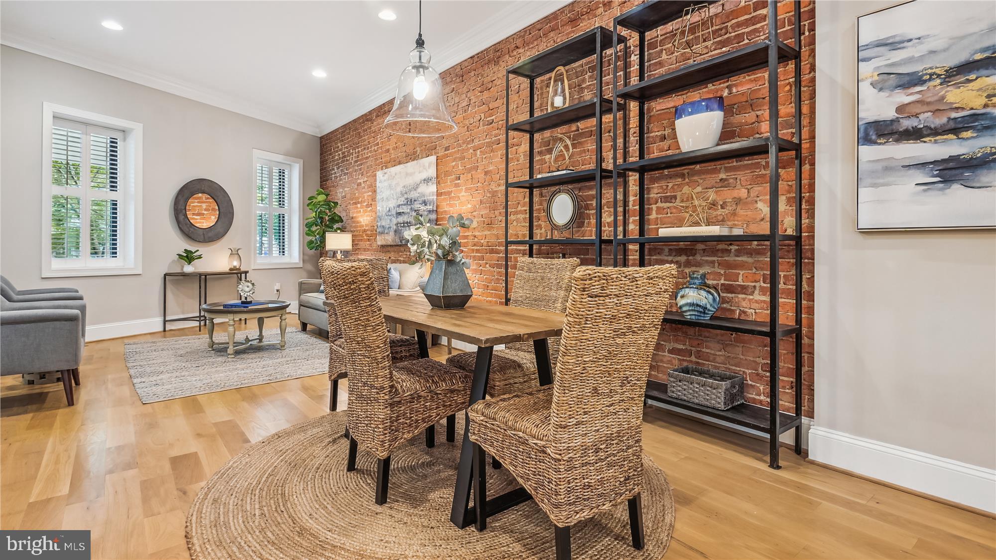 703 MARYLAND AVENUE NE