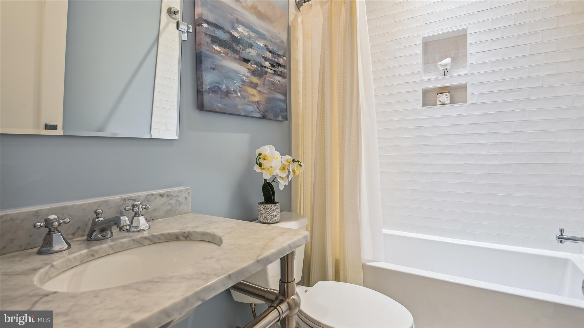 703 MARYLAND AVENUE NE