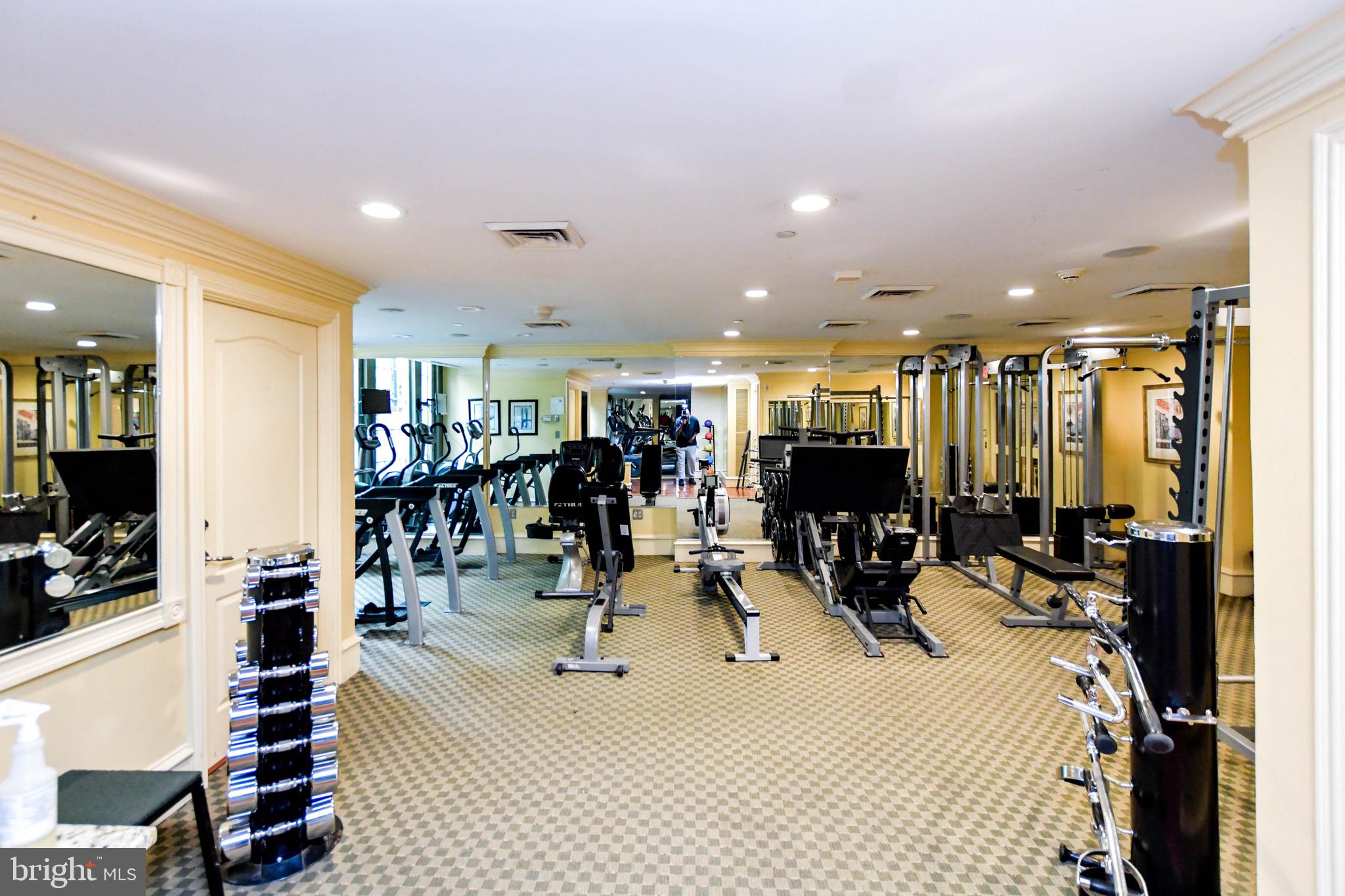 1441 RHODE ISLAND AVENUE NW 405