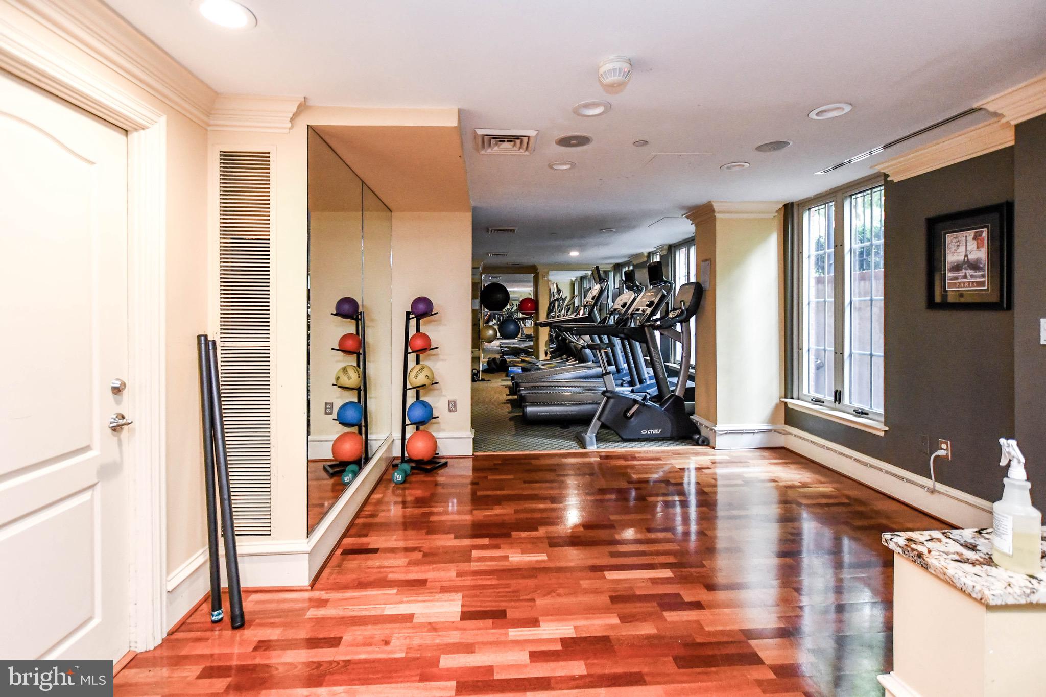 1441 RHODE ISLAND AVENUE NW 405