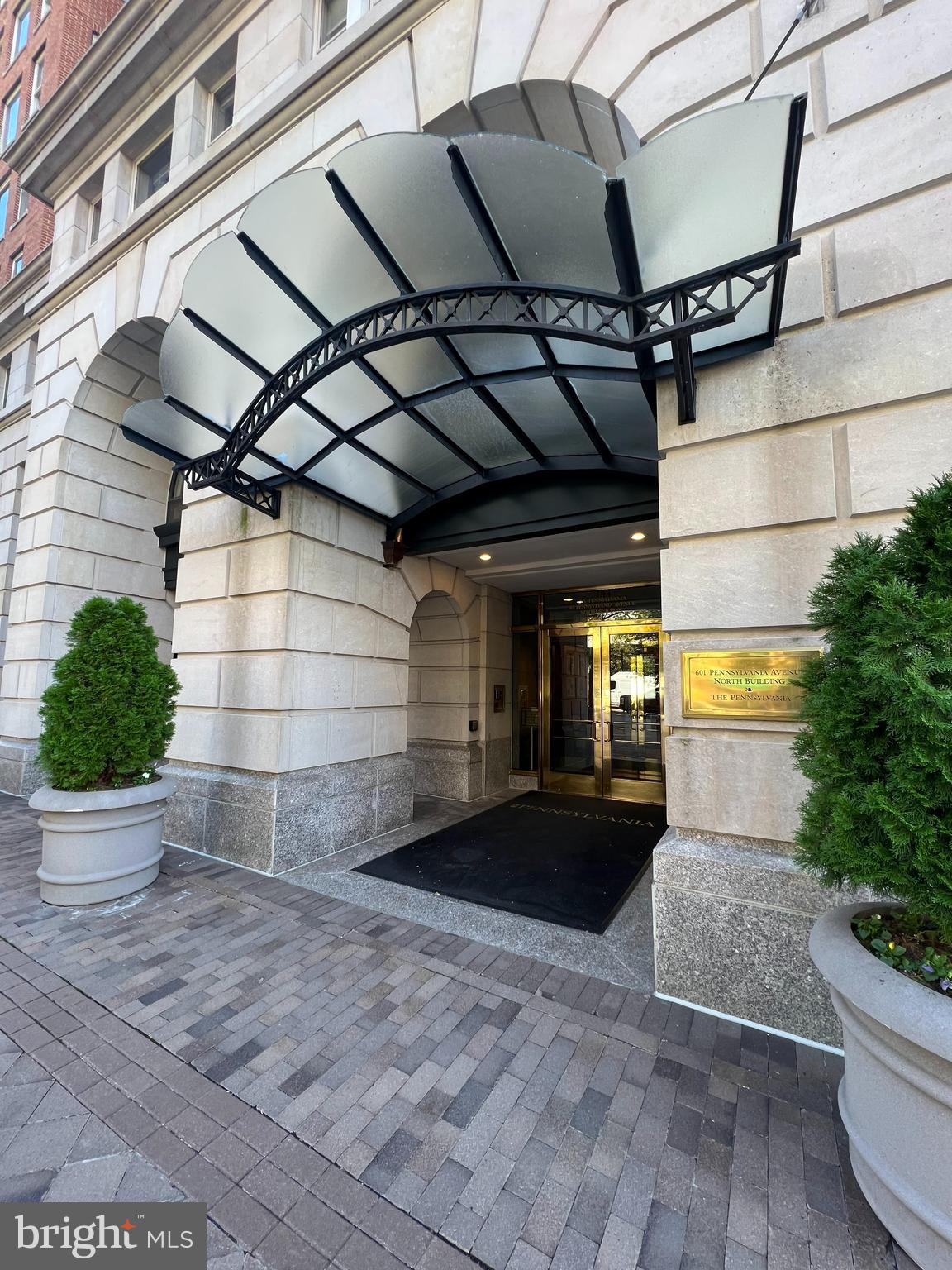 601 PENNSYLVANIA AVENUE NW 209