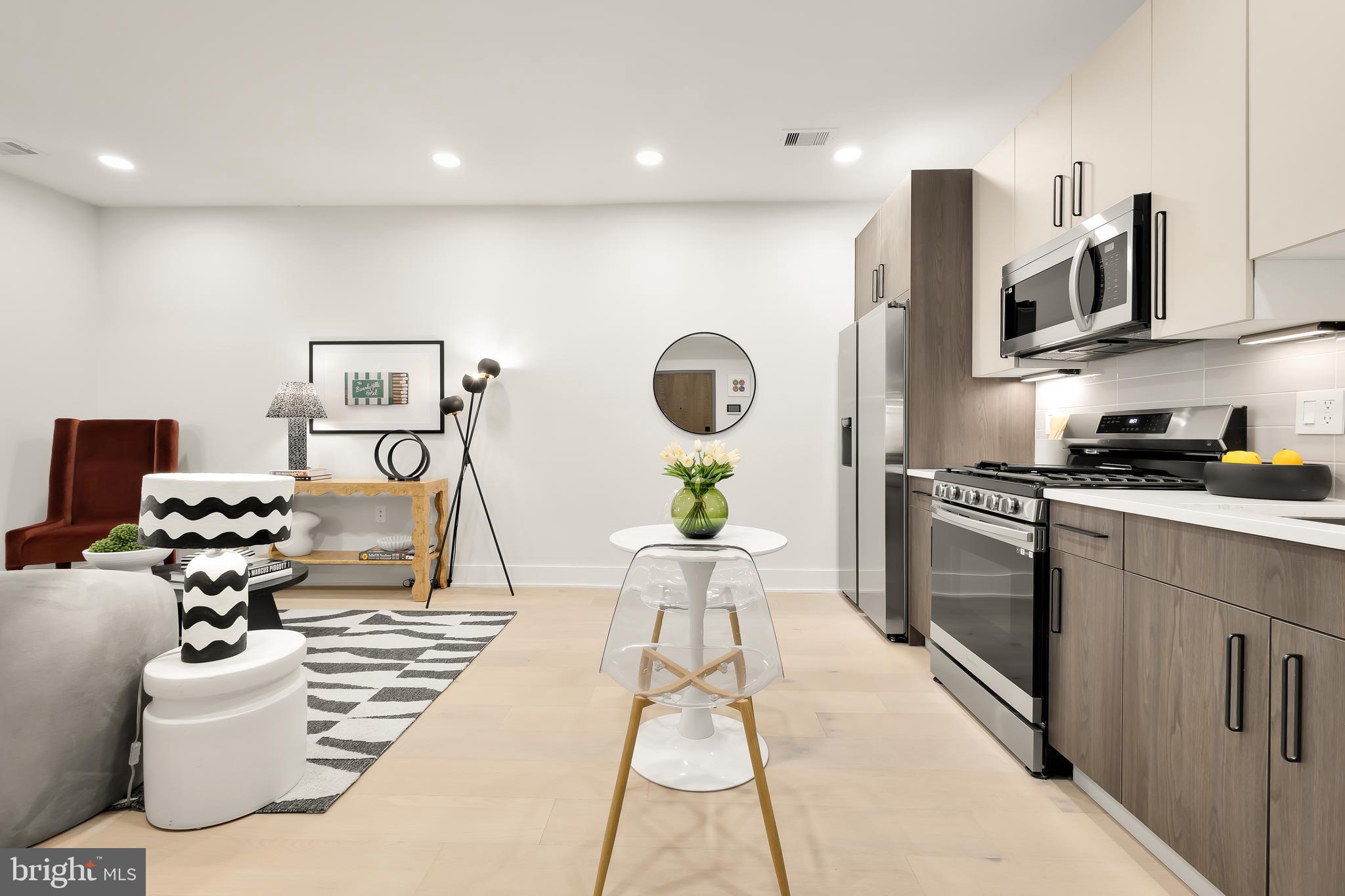 3934 14TH STREET NW D