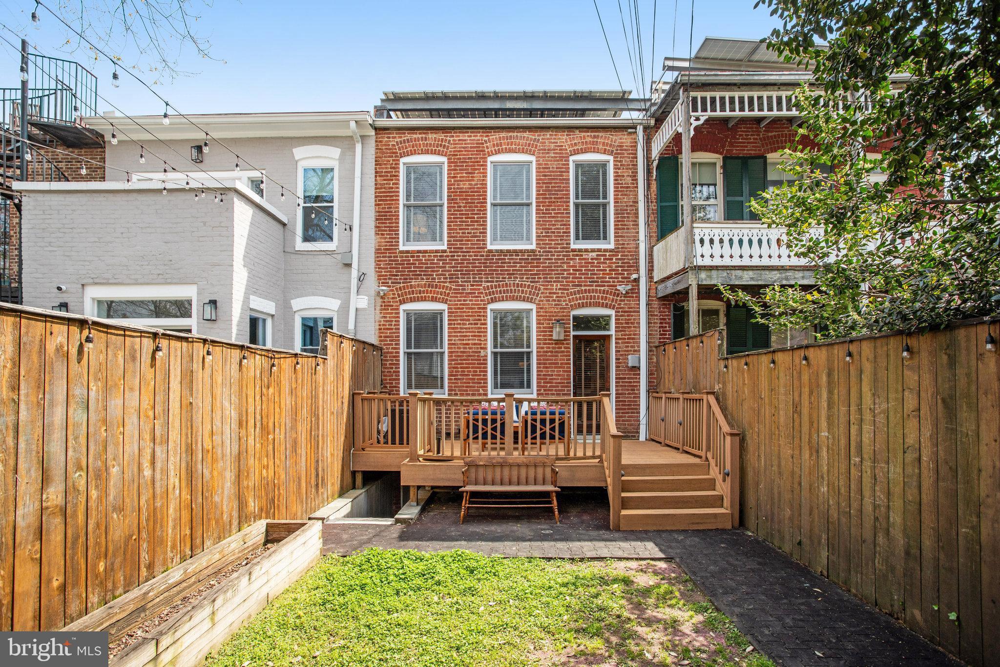 314 12TH STREET NE