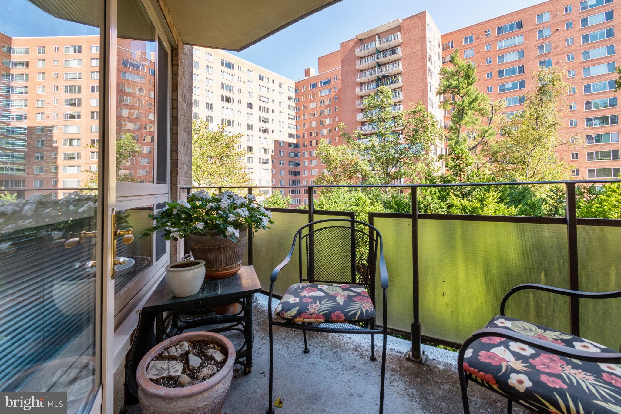 4101 CATHEDRAL AVENUE NW 610