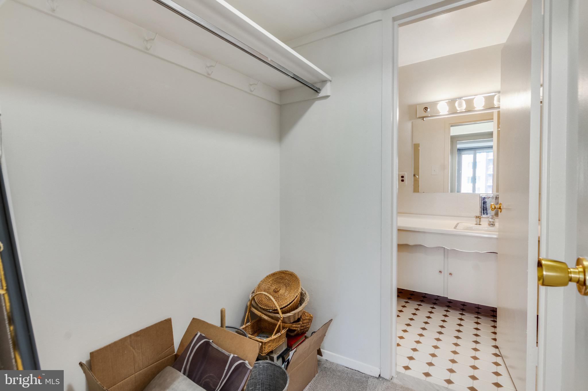 4101 CATHEDRAL AVENUE NW 610