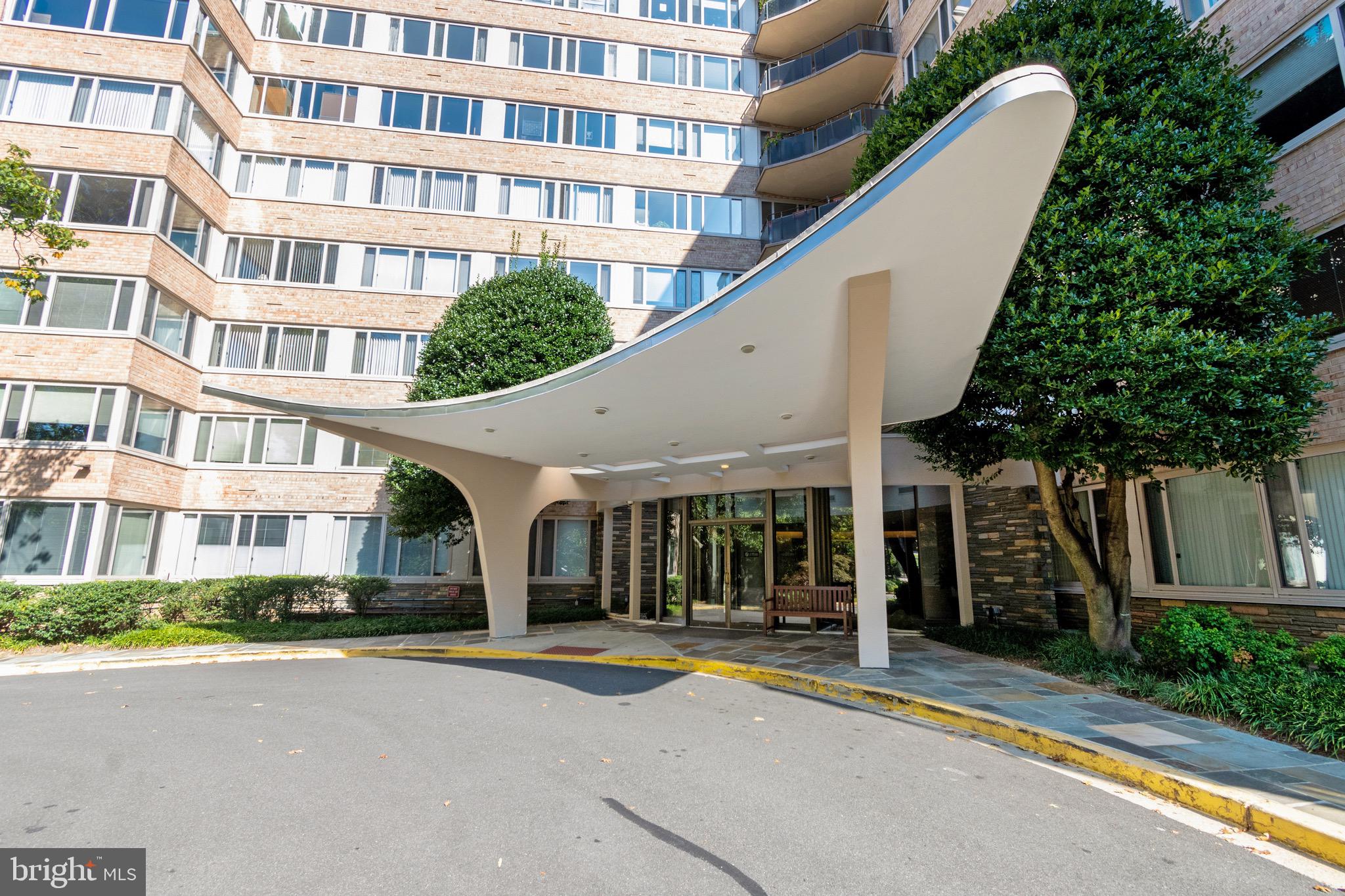 4101 CATHEDRAL AVENUE NW 610