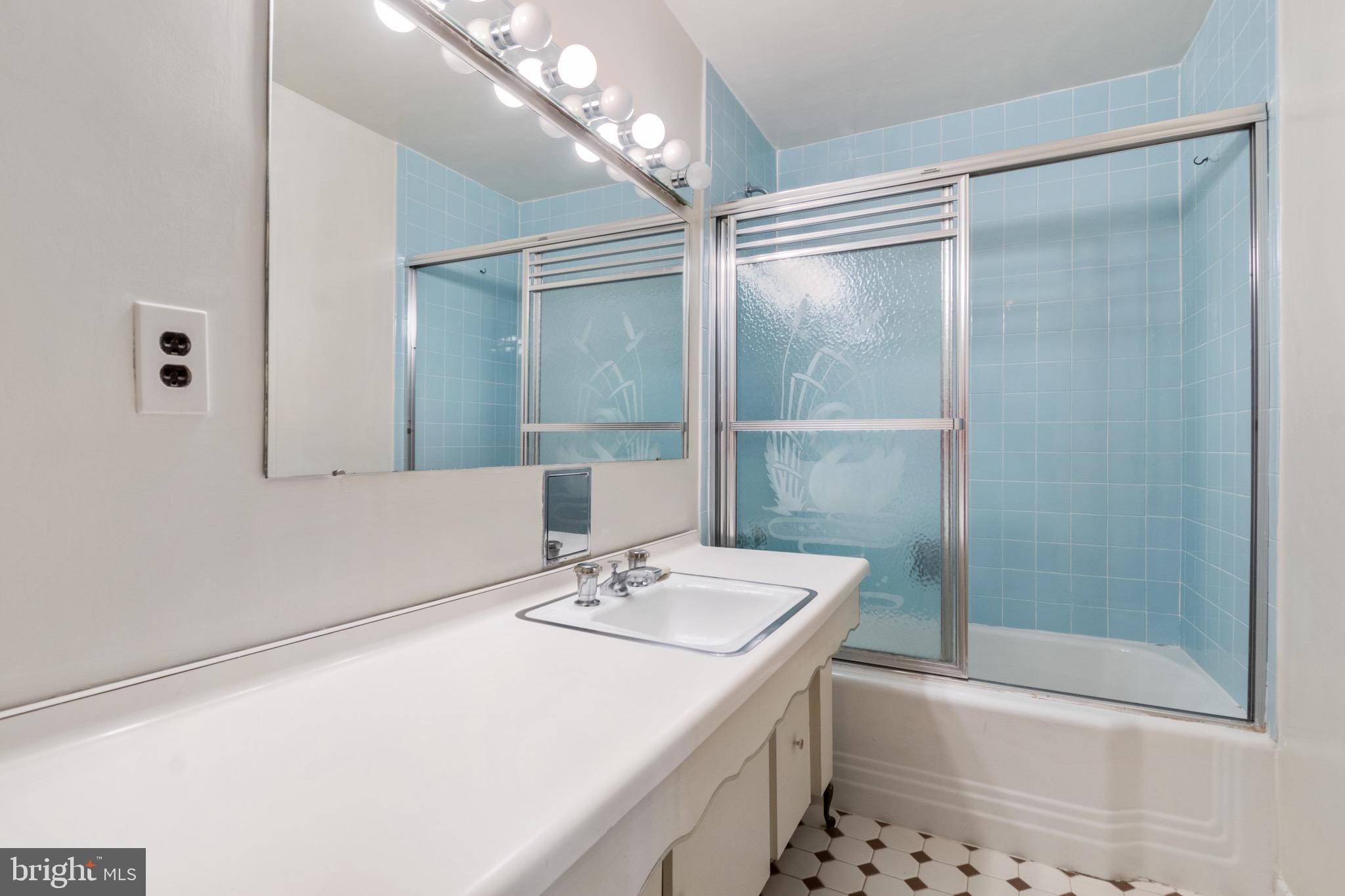 4101 CATHEDRAL AVENUE NW 610