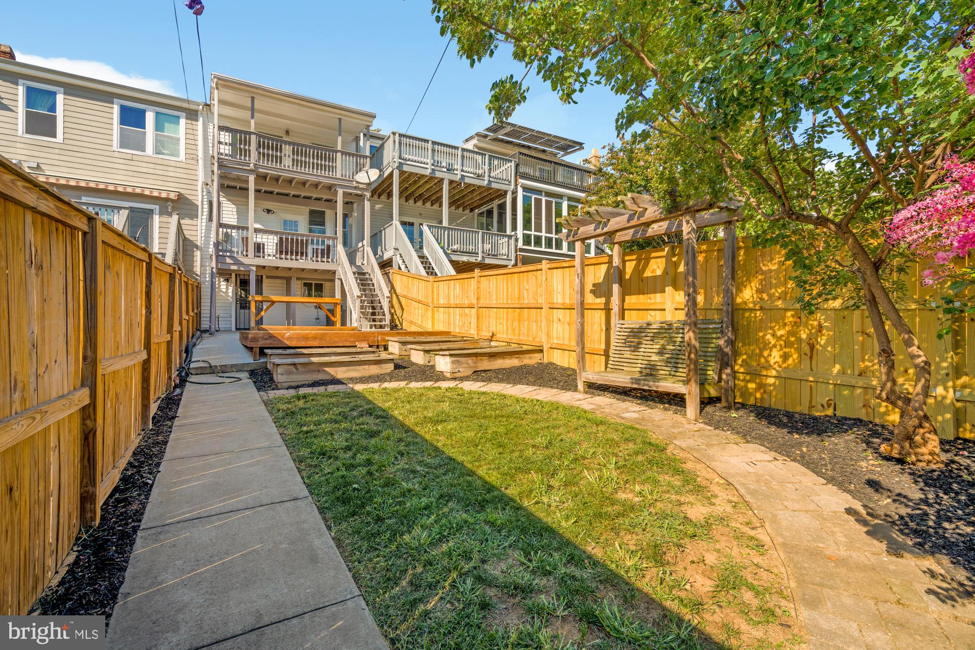 312 UPSHUR STREET NW