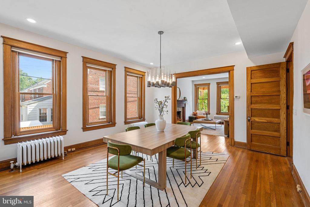 1411 LONGFELLOW STREET NW
