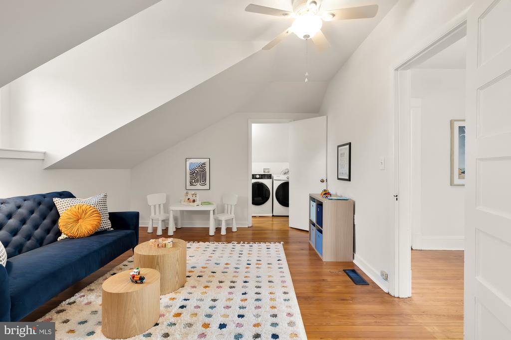 1411 LONGFELLOW STREET NW