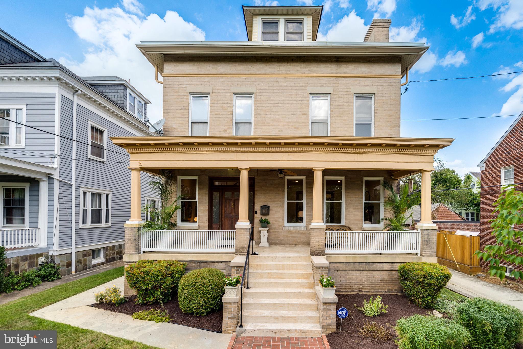 1411 LONGFELLOW STREET NW