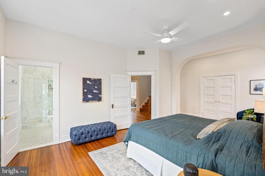 1411 LONGFELLOW STREET NW