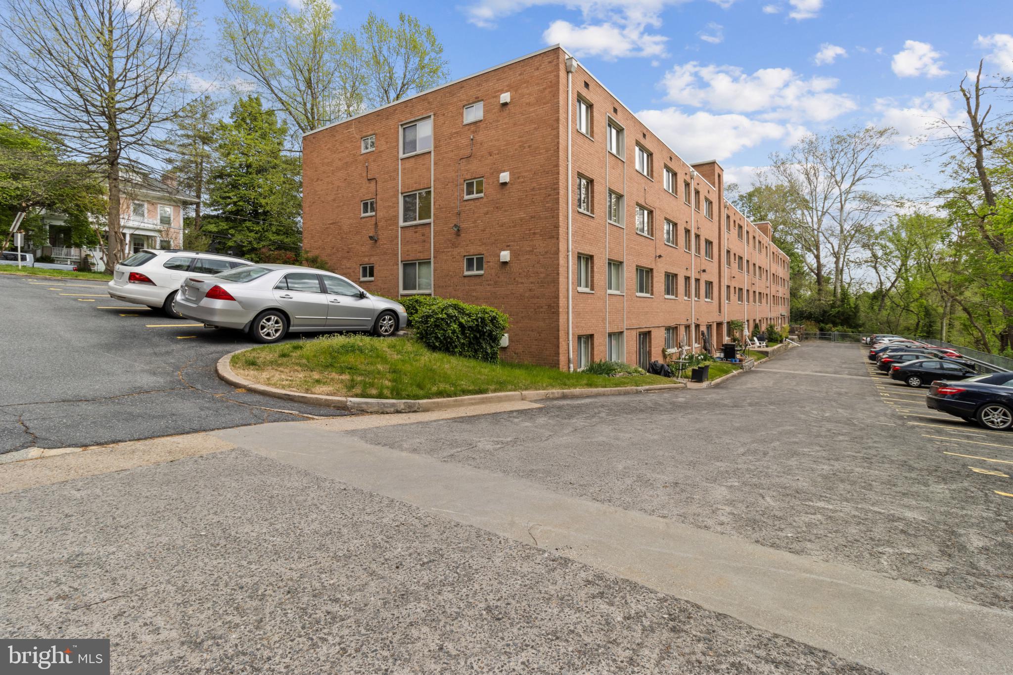 2710 MACOMB STREET NW 314