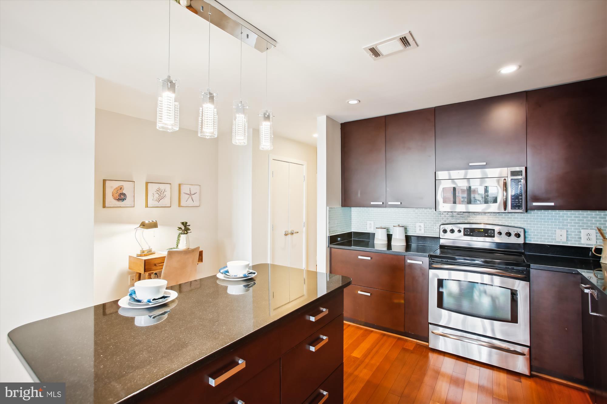 1010 MASSACHUSETTS AVENUE NW 1202