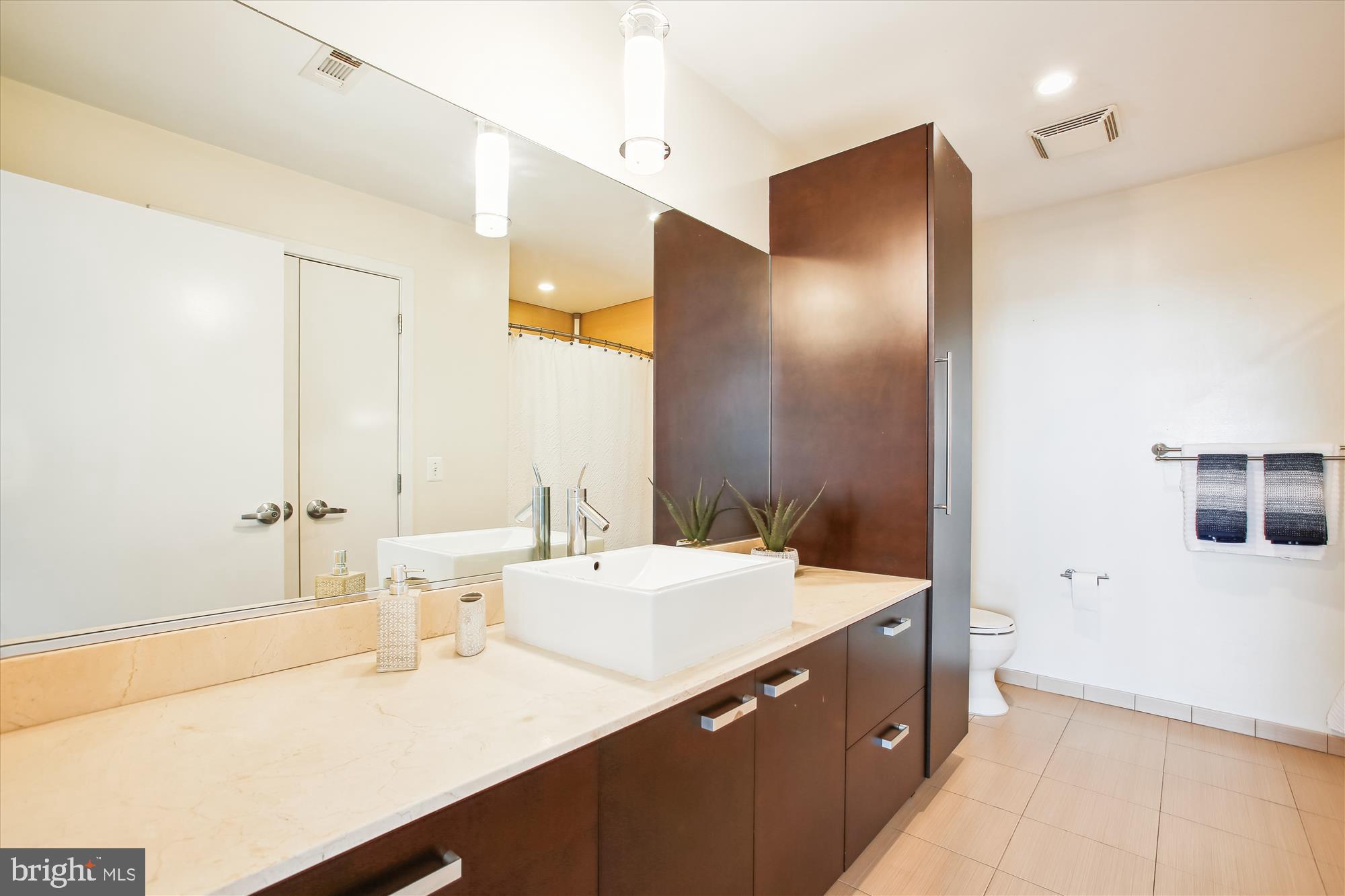 1010 MASSACHUSETTS AVENUE NW 1202