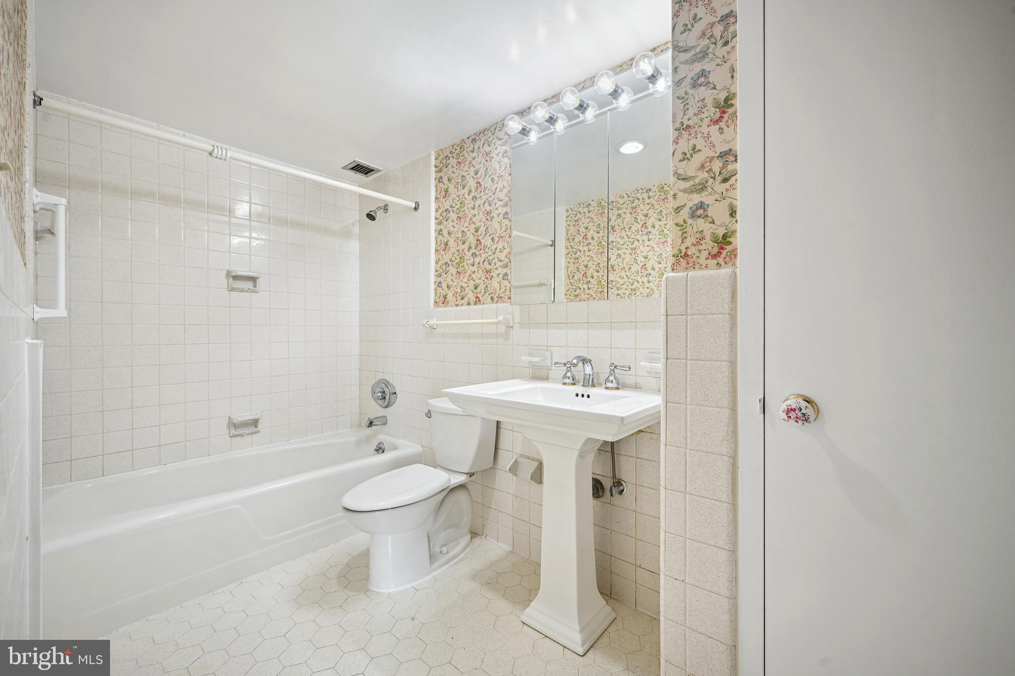 2801 New Mexico Avenue,NW NEW MEXICO AVENUE NW 1423