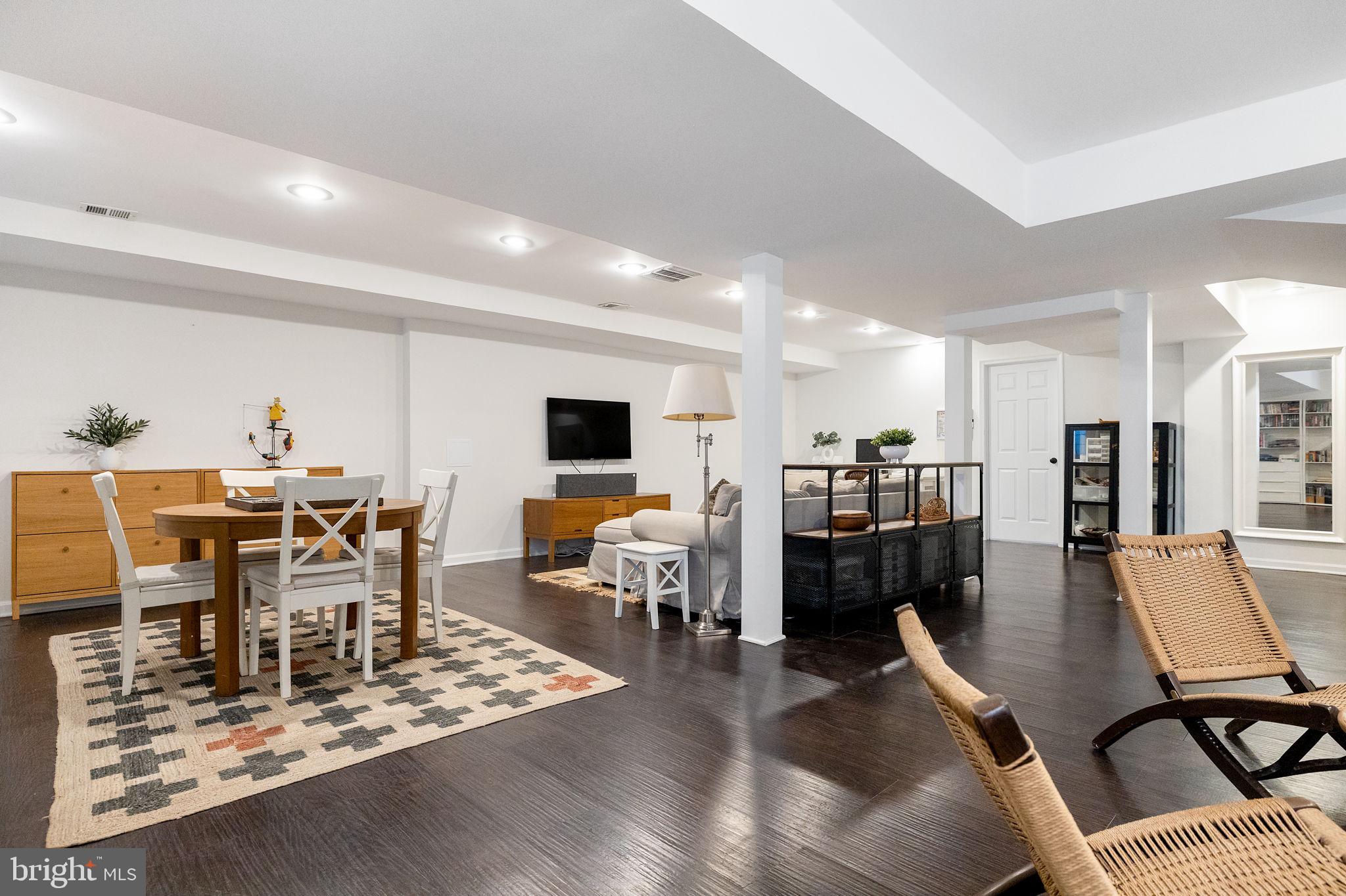 4253 FORDHAM ROAD NW
