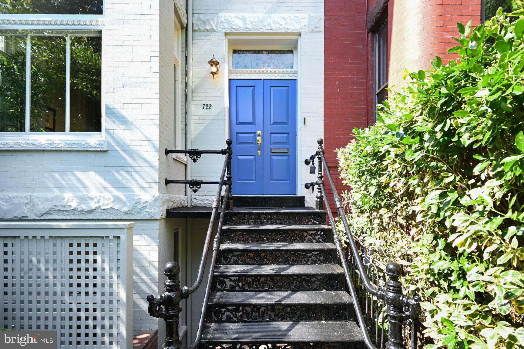 722 A STREET SE