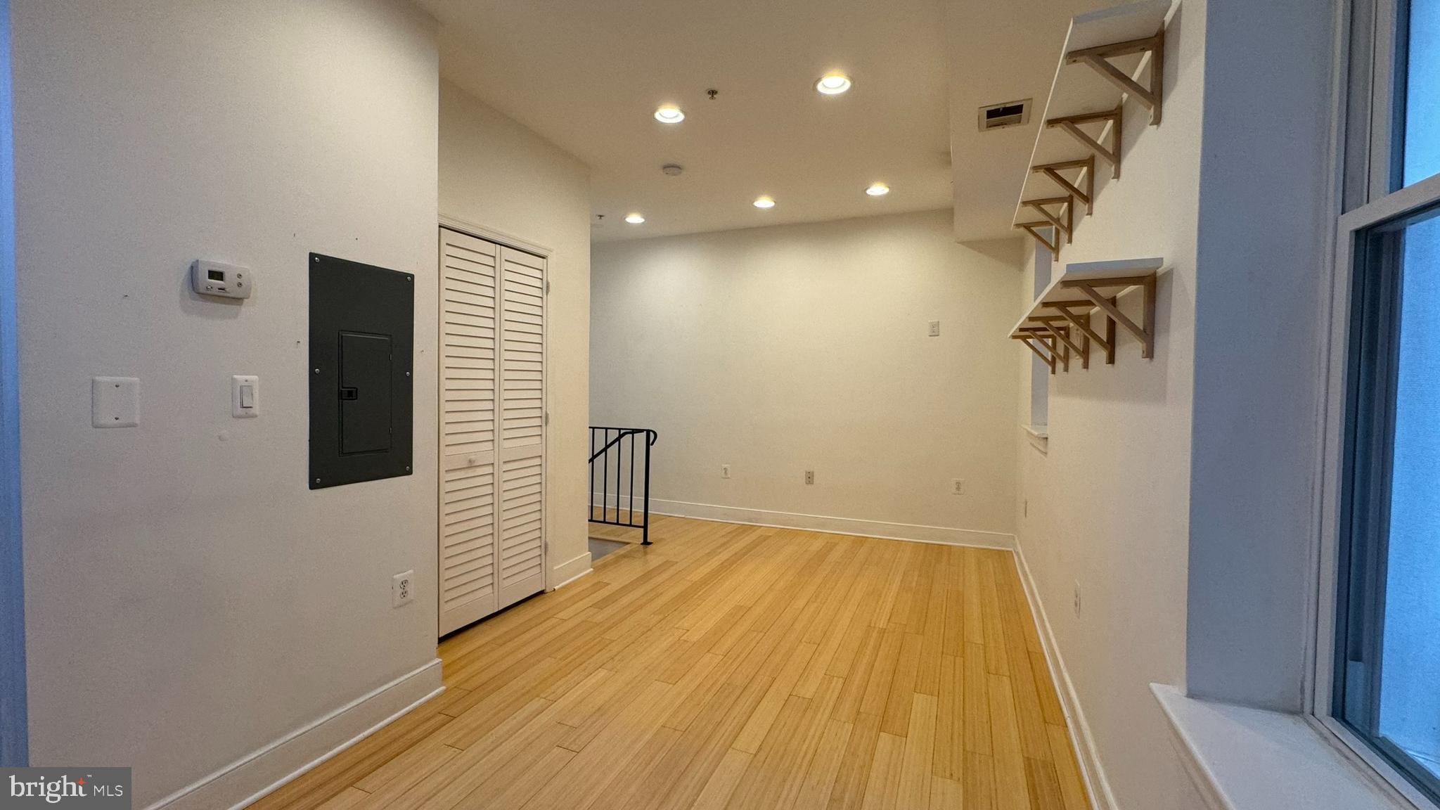 1108 COLUMBIA ROAD NW 104