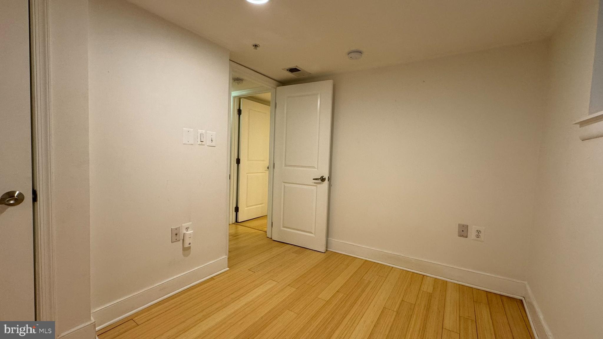 1108 COLUMBIA ROAD NW 104