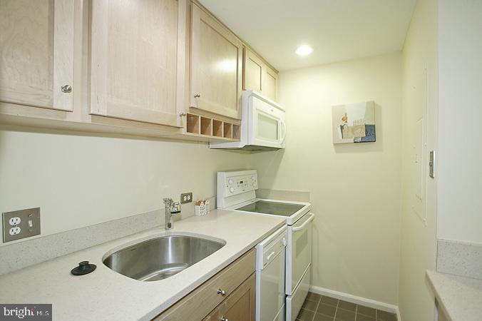 2145 CALIFORNIA STREET NW 105