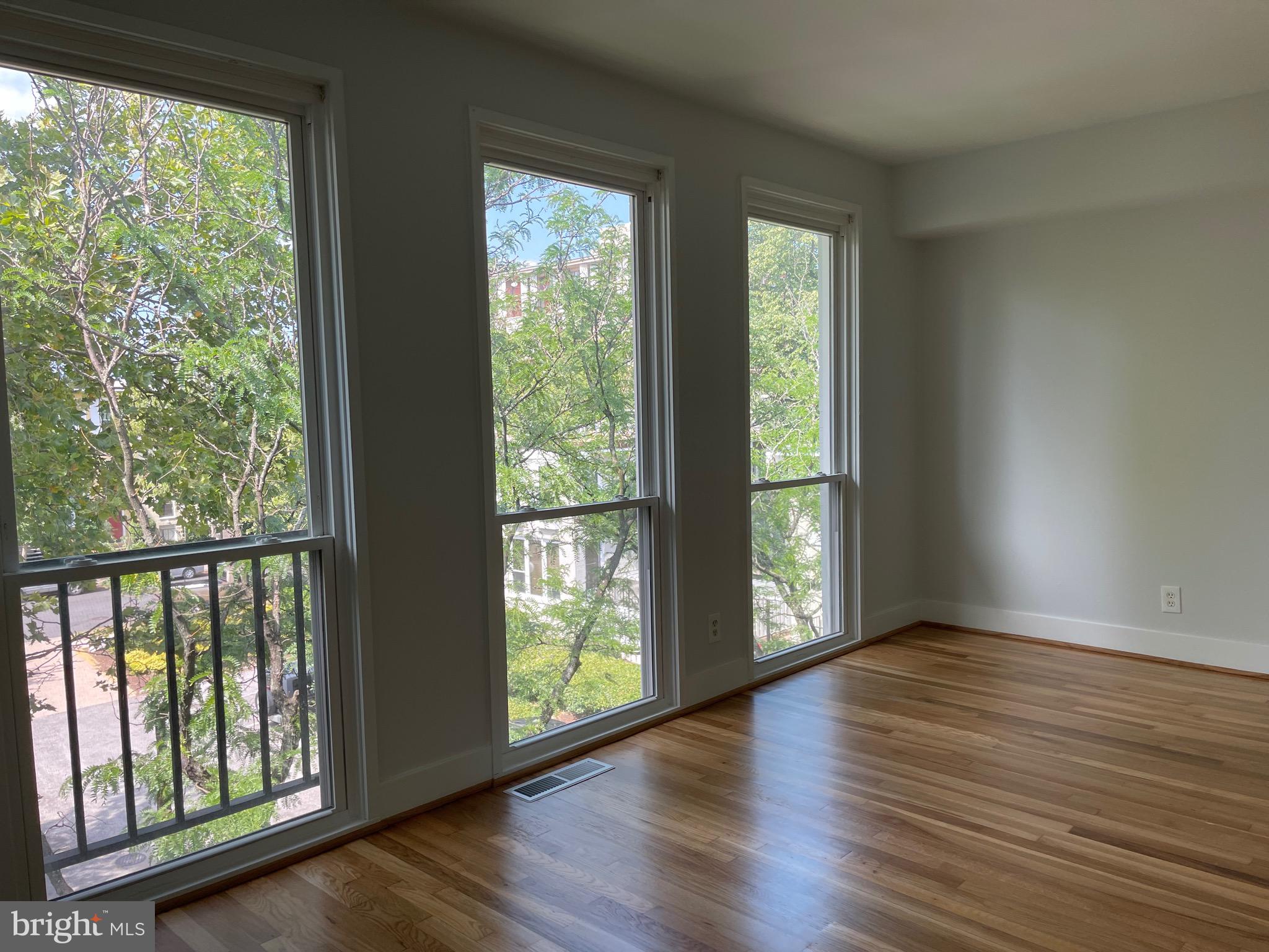244 G STREET SW 130