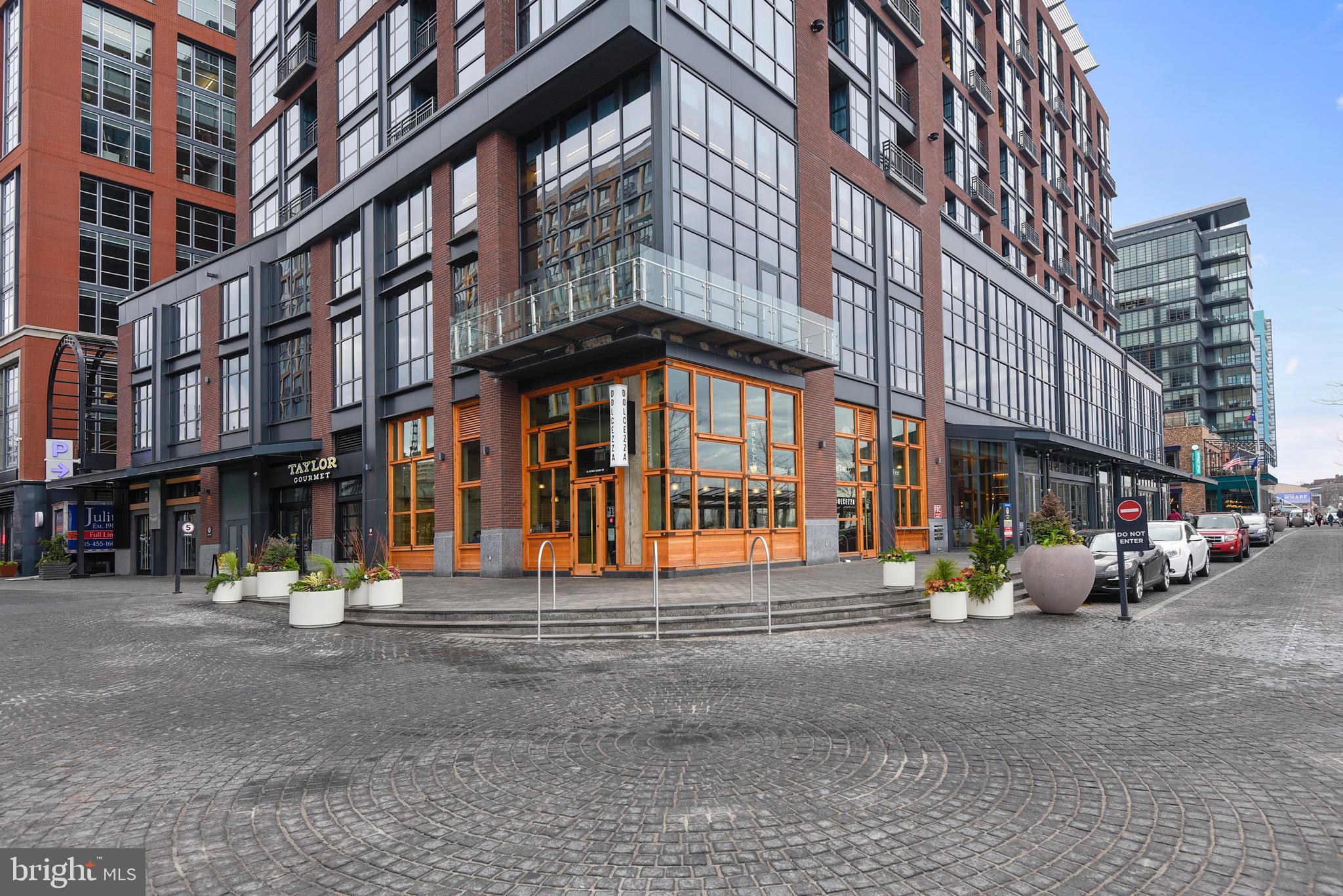 244 G STREET SW 130