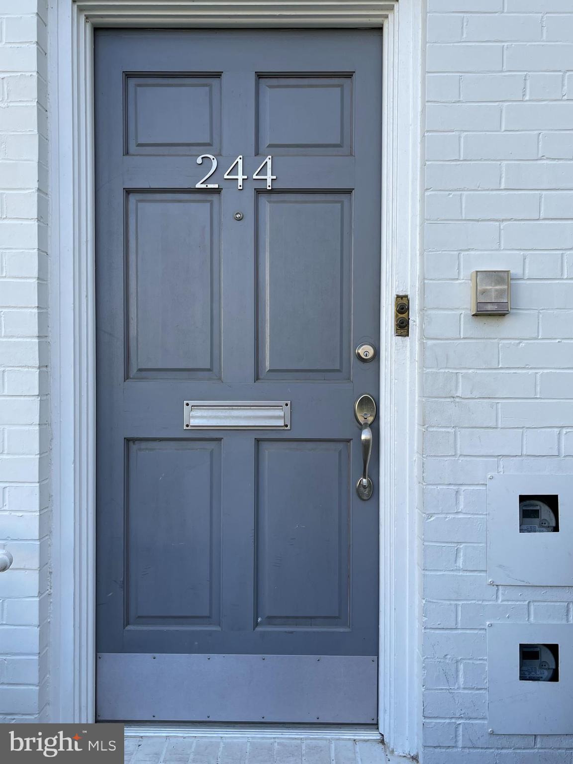 244 G STREET SW 130