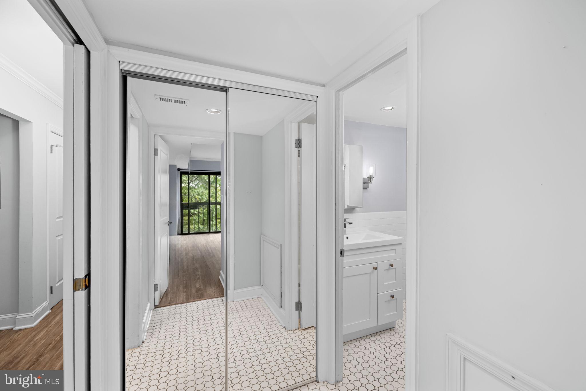 1001 26TH STREET NW 505