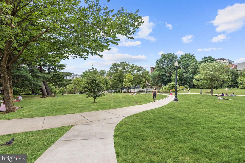 1851 COLUMBIA ROAD NW 408