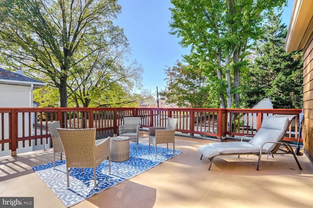 2560 36TH STREET NW