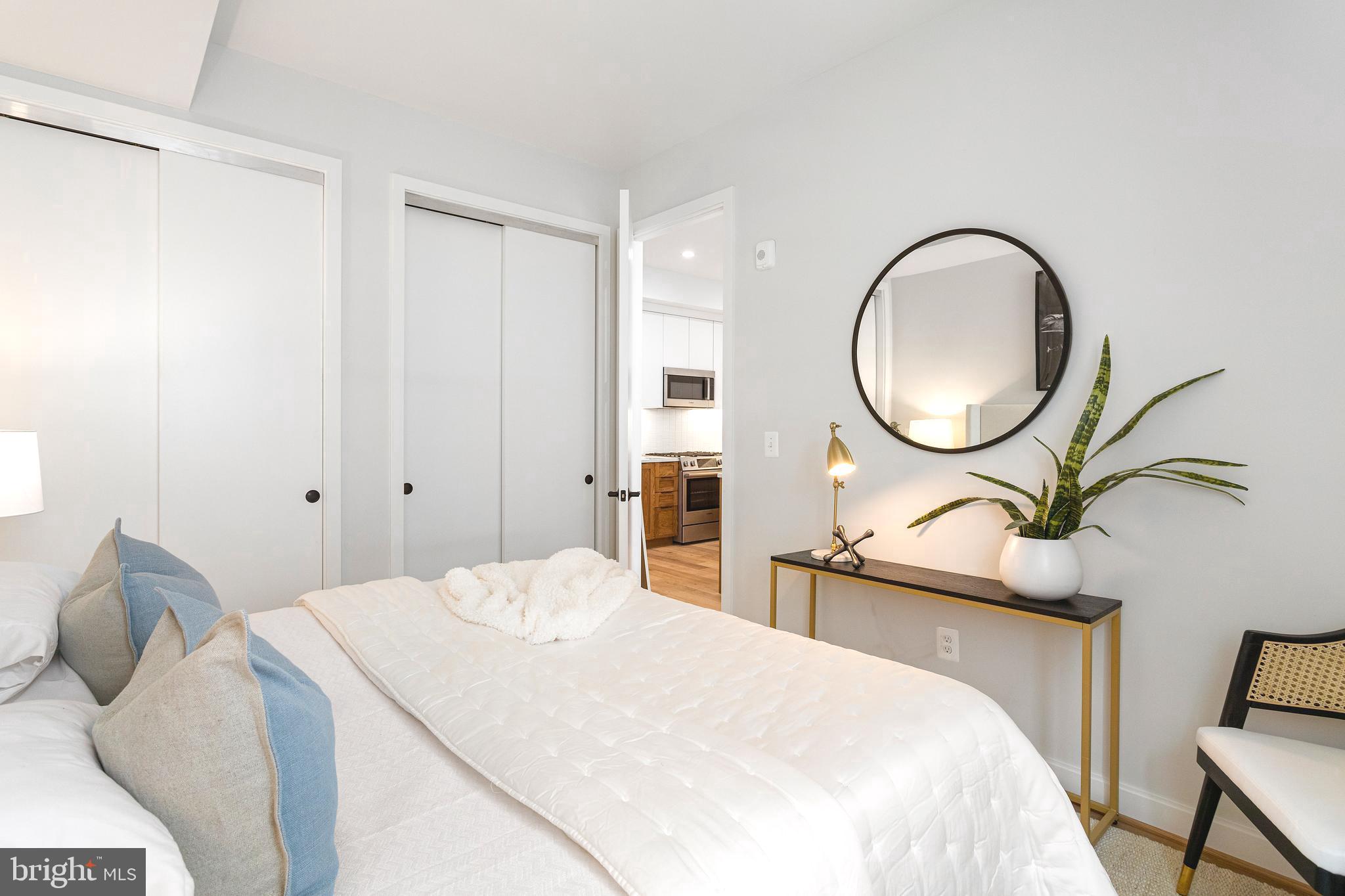 2525 PENNSYLVANIA AVENUE NW 303