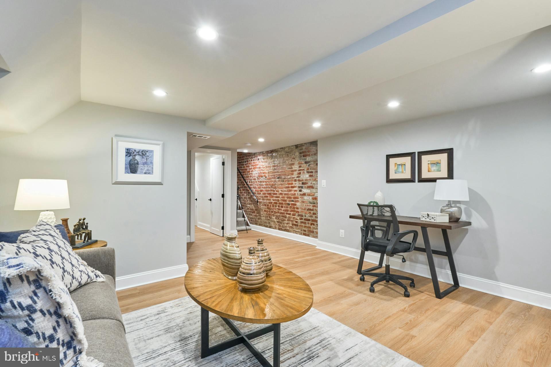 1910 3RD STREET NW
