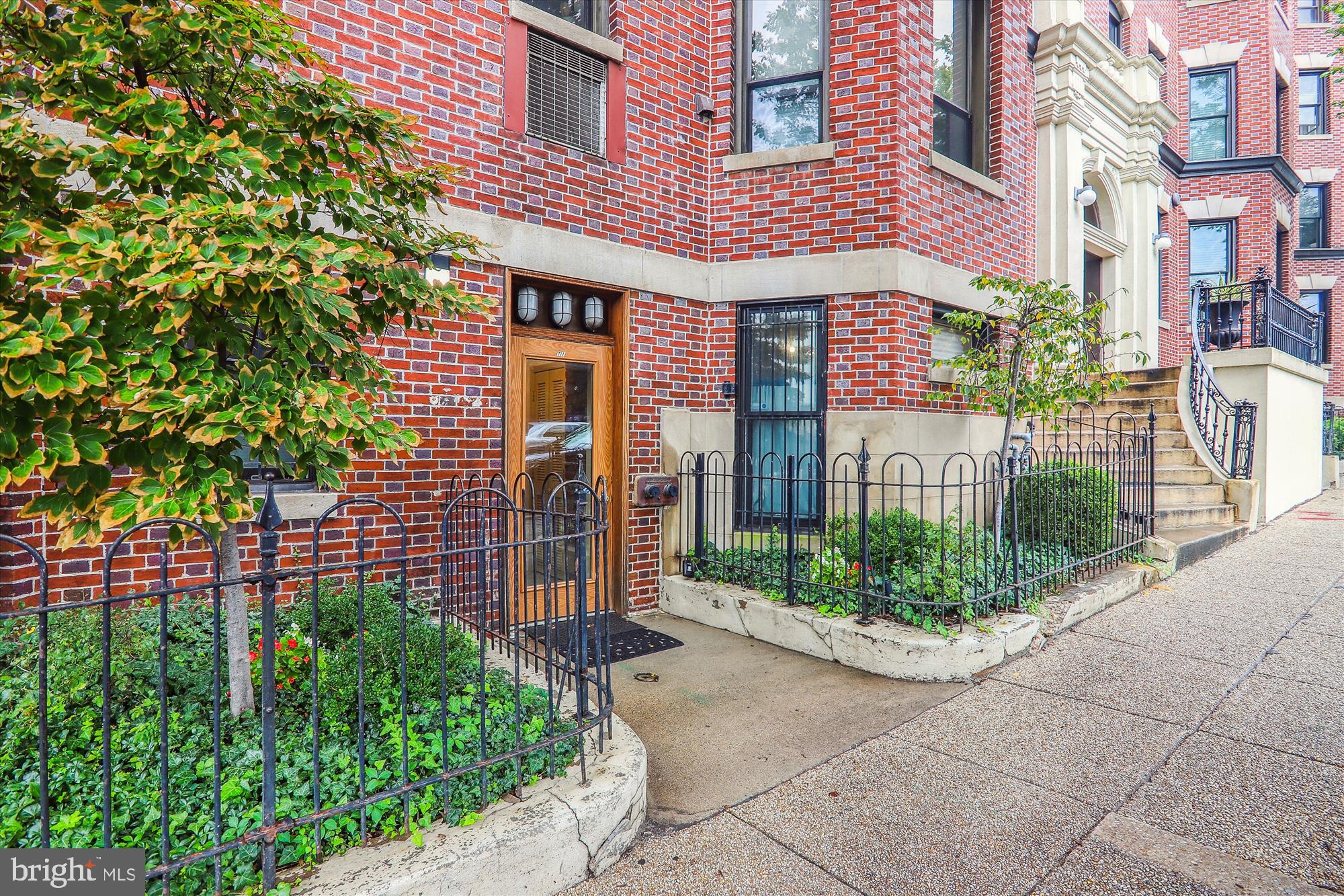 2038 18TH STREET NW T1