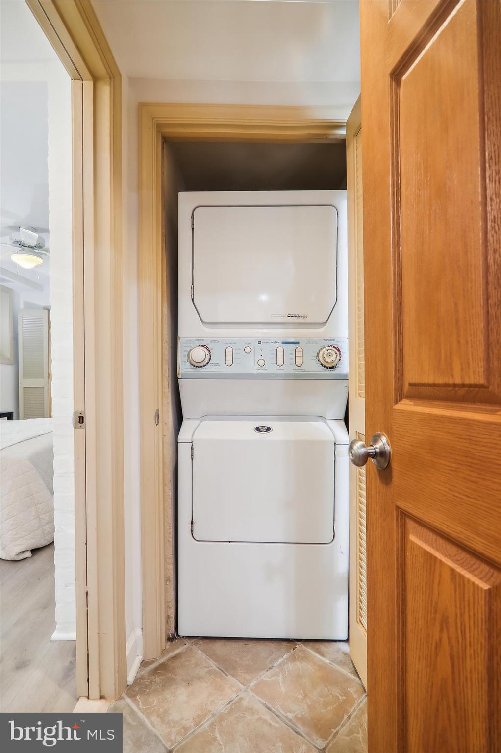 2038 18TH STREET NW T1