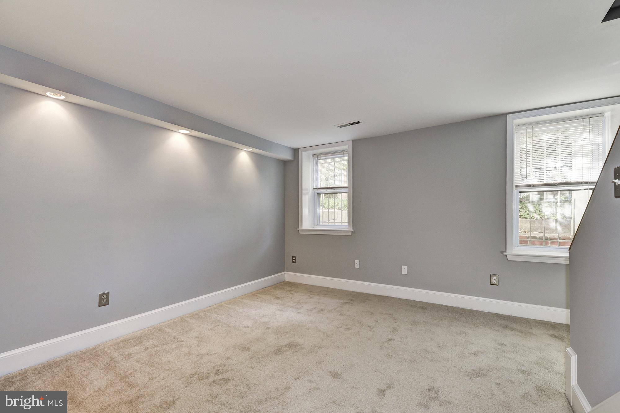 676 4TH STREET NE 103