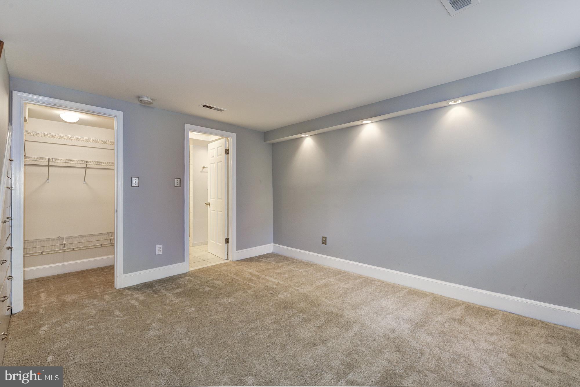 676 4TH STREET NE 103