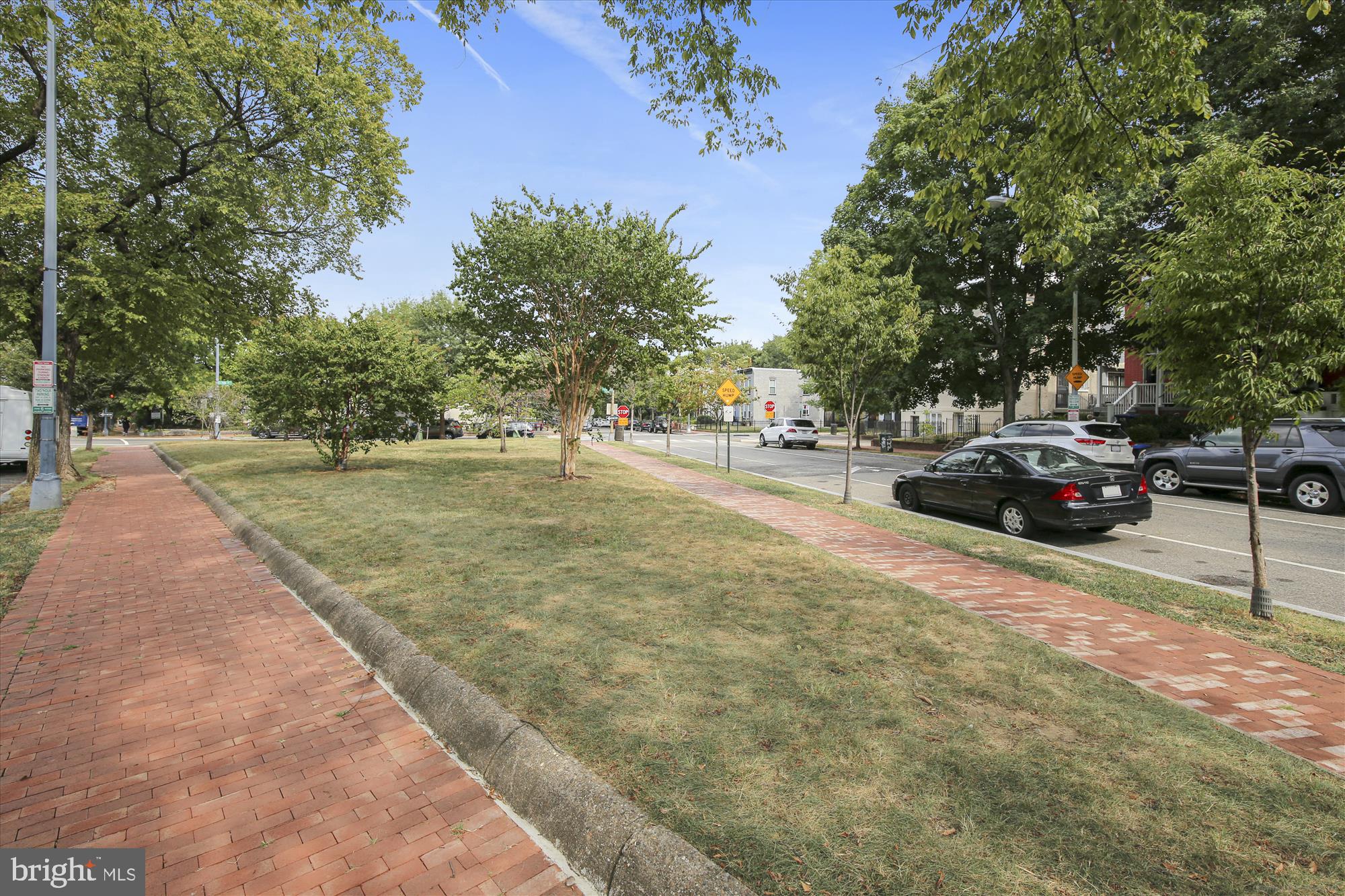634 E STREET NE