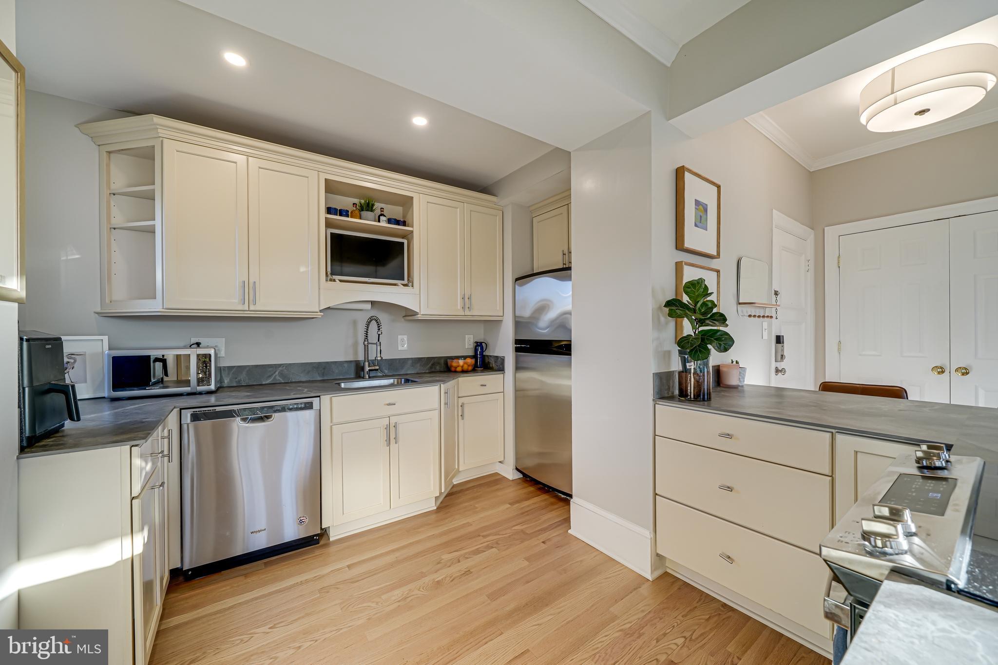 1925 16TH STREET NW 502