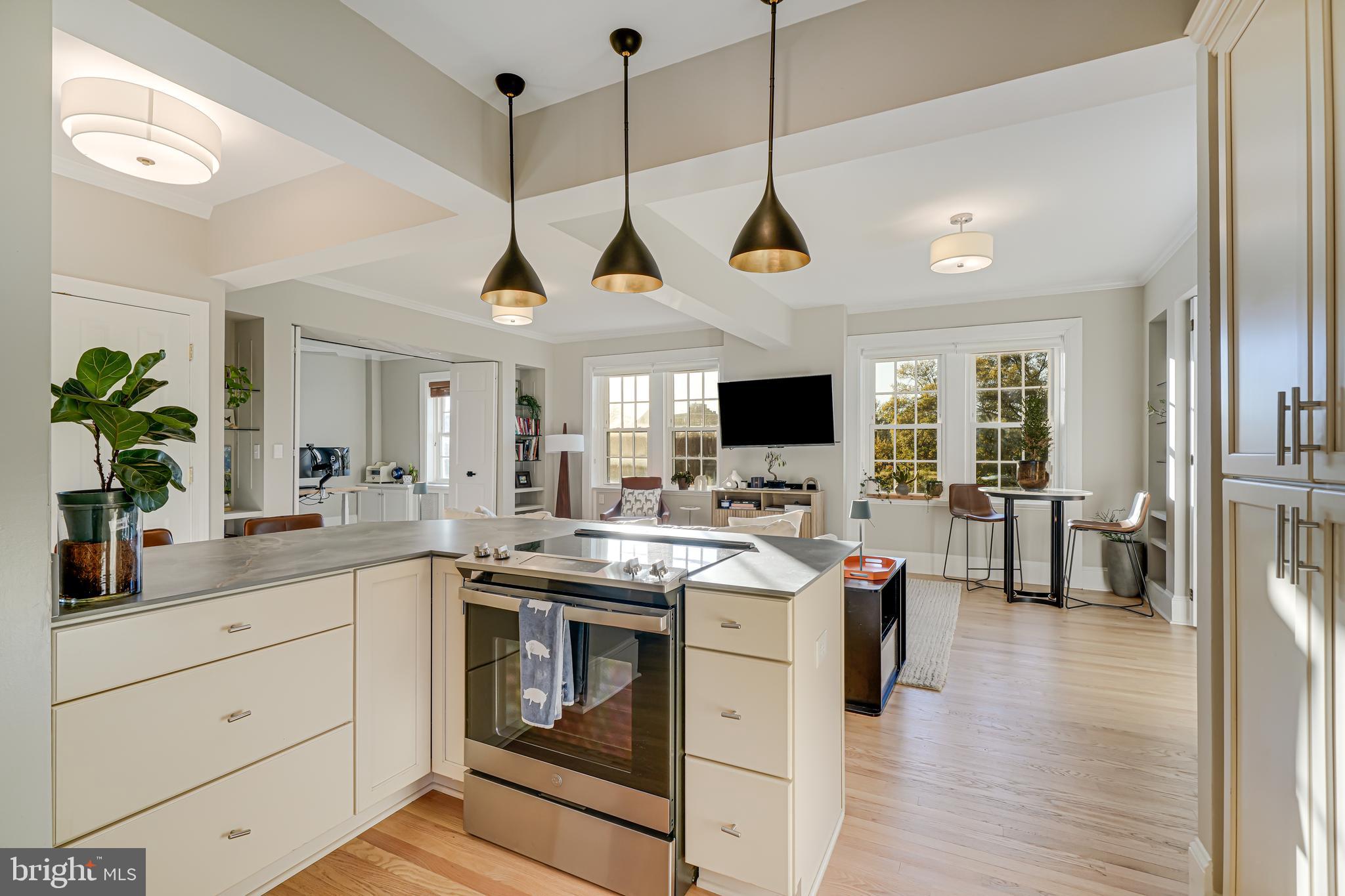 1925 16TH STREET NW 502