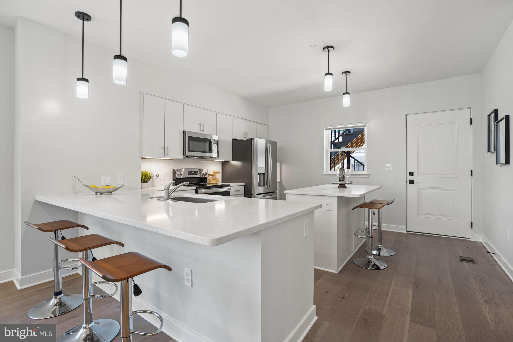 1021 SPRING ROAD NW 1