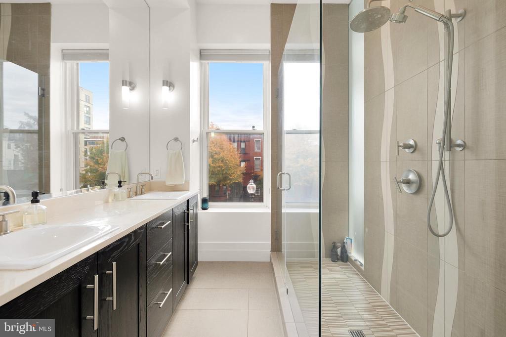 1226 11TH STREET NW 300